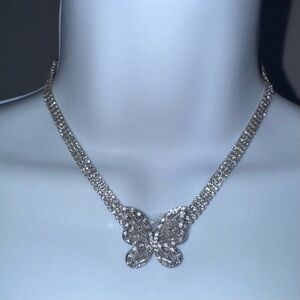 Elegant Silver Butterfly Necklace
